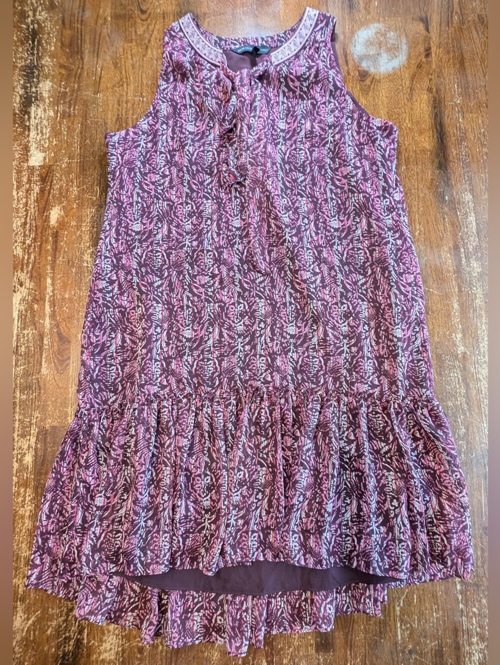 White House Black Market Floral Sleeveless Dress Womens Large Purple Flowy Loose